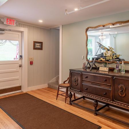 Cranmore Mountain Lodge Bed & Breakfast Норт-Конвей Экстерьер фото