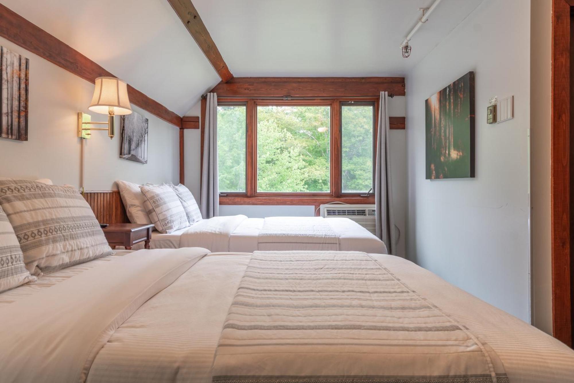 Cranmore Mountain Lodge Bed & Breakfast Норт-Конвей Экстерьер фото