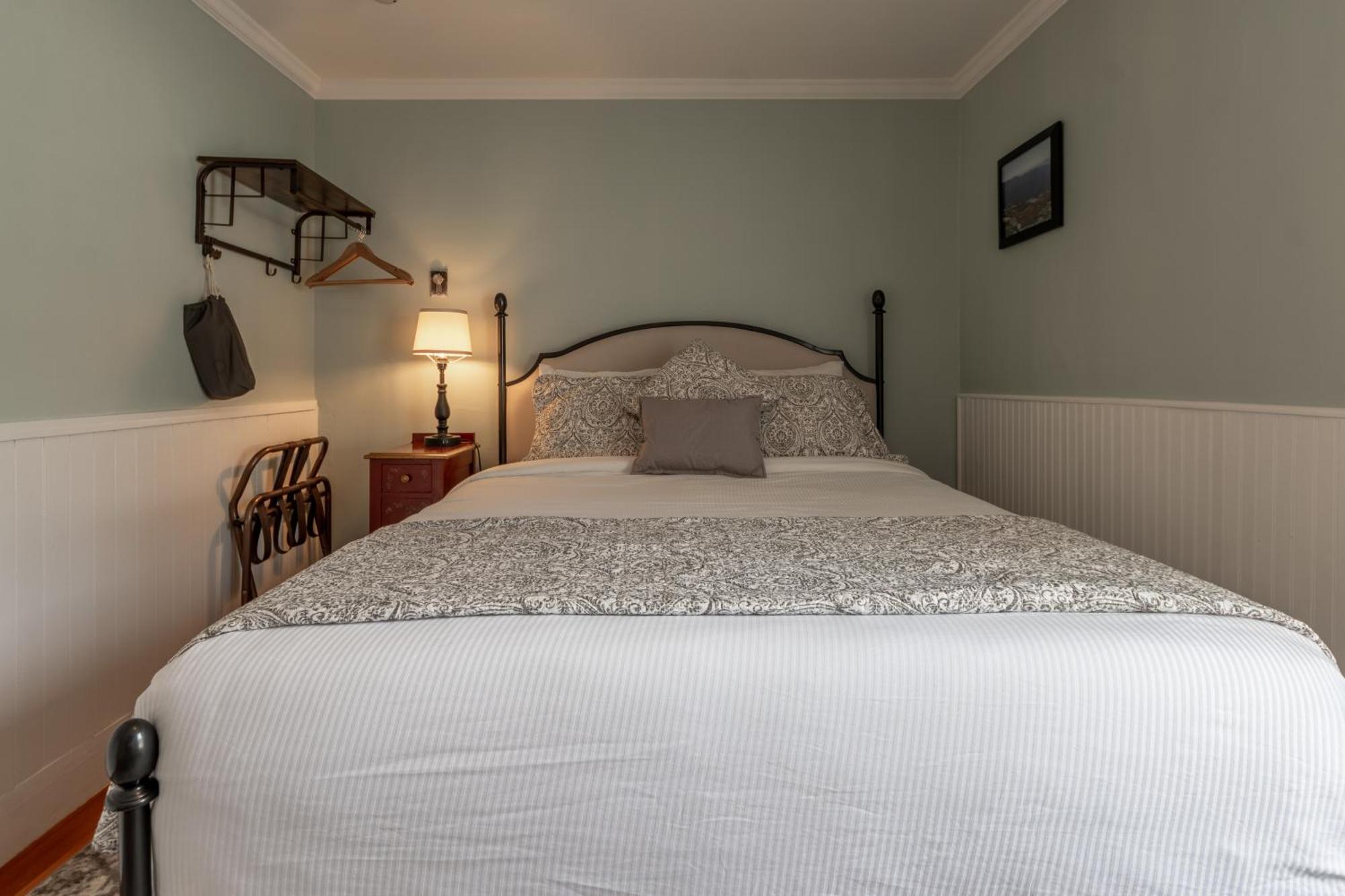Cranmore Mountain Lodge Bed & Breakfast Норт-Конвей Номер фото