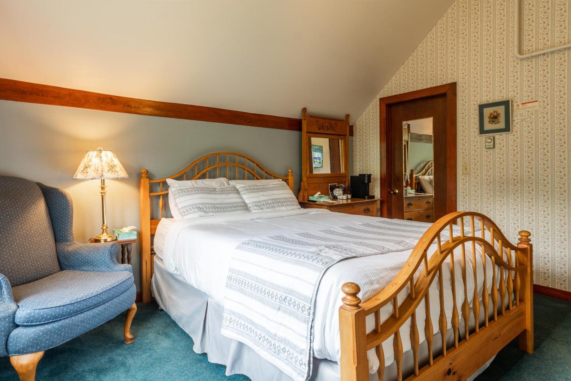 Cranmore Mountain Lodge Bed & Breakfast Норт-Конвей Номер фото